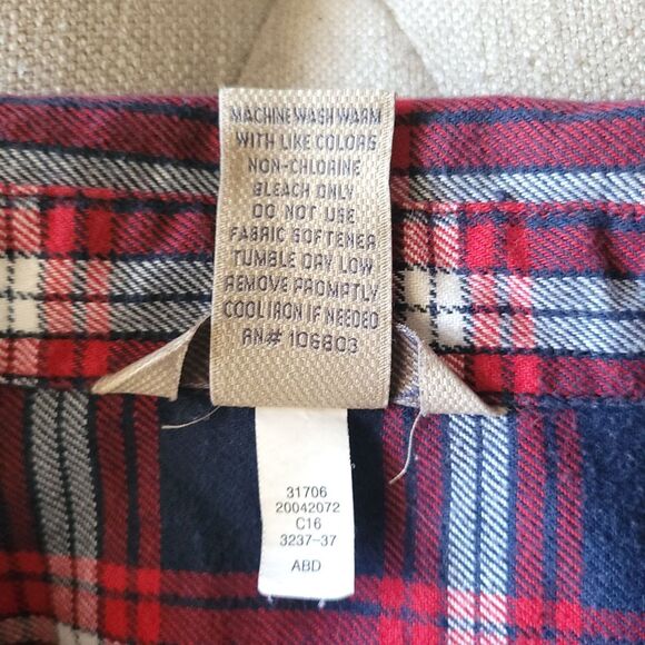 Duluth Trading Co Women's Crosscut Wicking Flannel Shirt Size Medium 31706 - Picture 6 of 15